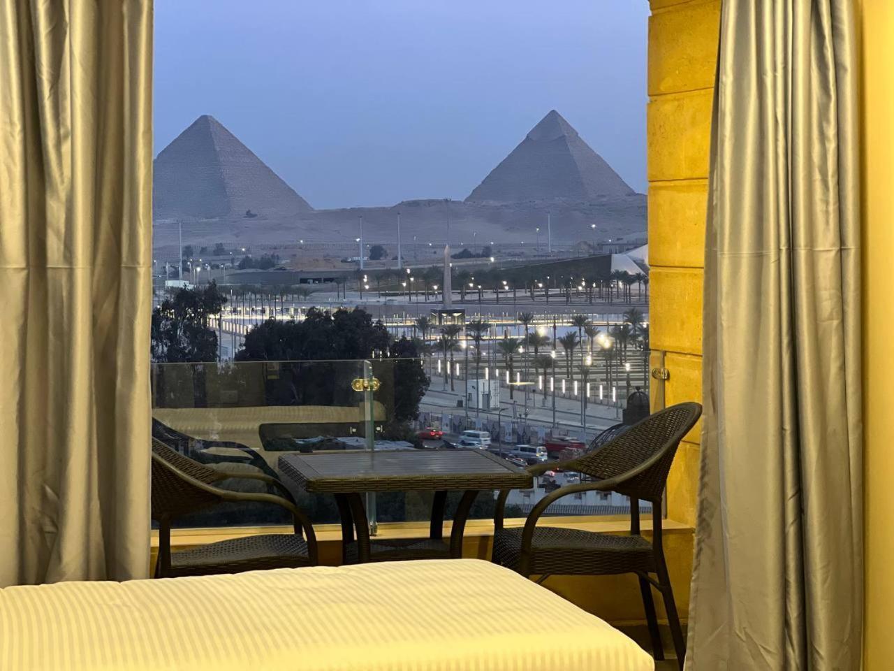 Asia Grand Museum & Pyramids View Nazlet el Simman ภายนอก รูปภาพ